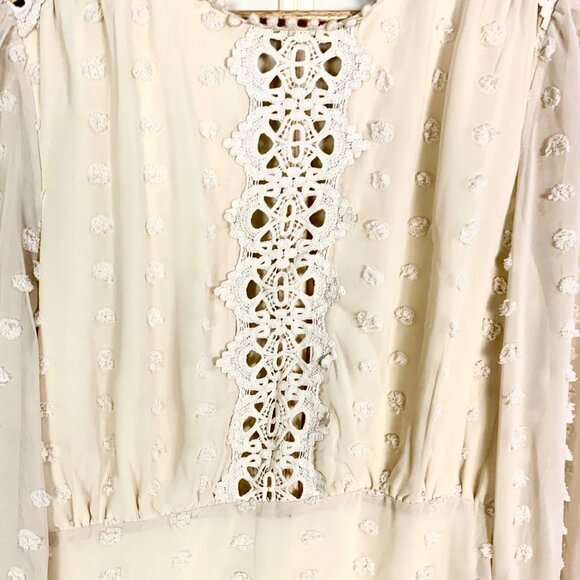 Lulu's Lust or Love Cream Embroidered Crochet Lace Dress M Flowy Boho - Picture 3 of 12